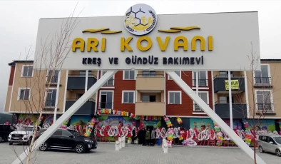 Sarıkamış’ta 0-6 Yaş Grubu İçin ‘Arı Kovanı ve Gündüz Bakım Evi’ Açıldı